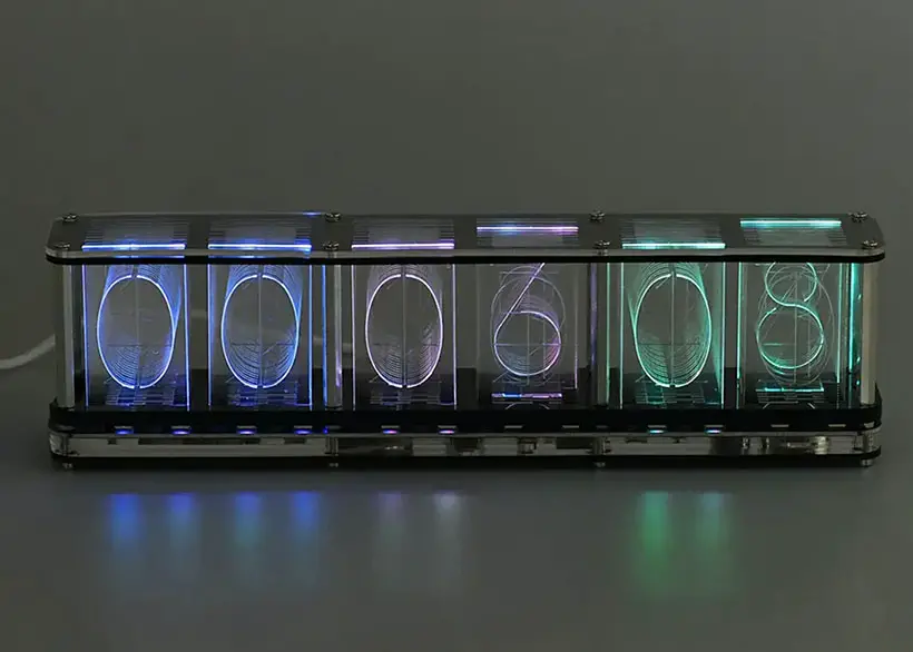 Uncommon Carry RGB Tube Clock