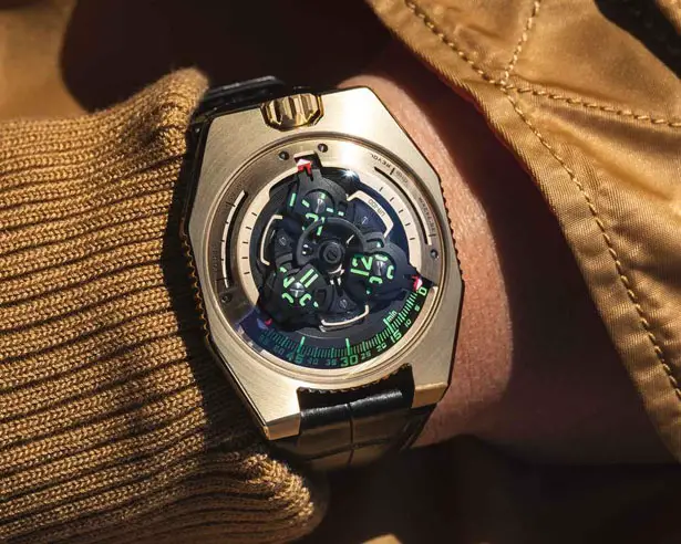 UR-100 Gold Edition FIGHT-C19 Watch