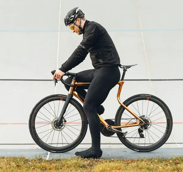 Urwahn Bikes x Schmolke Carbon High-end Racing Bike