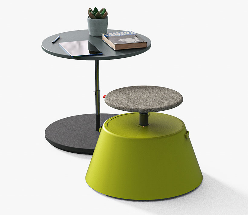 UUMA Portable Table and Chair by Gökçe Nafak