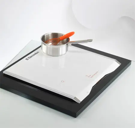 Small Kitchen ? No Worries, Vesta Cooktop Concept Can Handle It