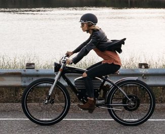 Vintage Electric Roadster Premium Electric Bike – Modern Bike That Honors Classic Aesthetic