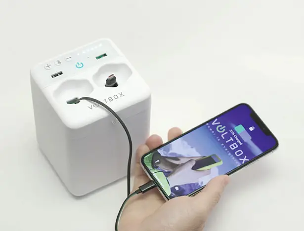 Voltbox - Multiple Charging Station by Rikardo Philipp