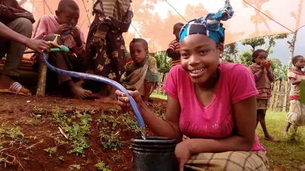 Warka Water: Early Prototypes Sustainably Harvest Safe Water For Rural Communities