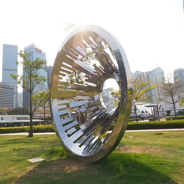 The HK Eye Sculpture Public Art Sculpture by Sin Chi Kei, Leung Siu Lun and Kan Ka Lo - Hong Kong (China)
