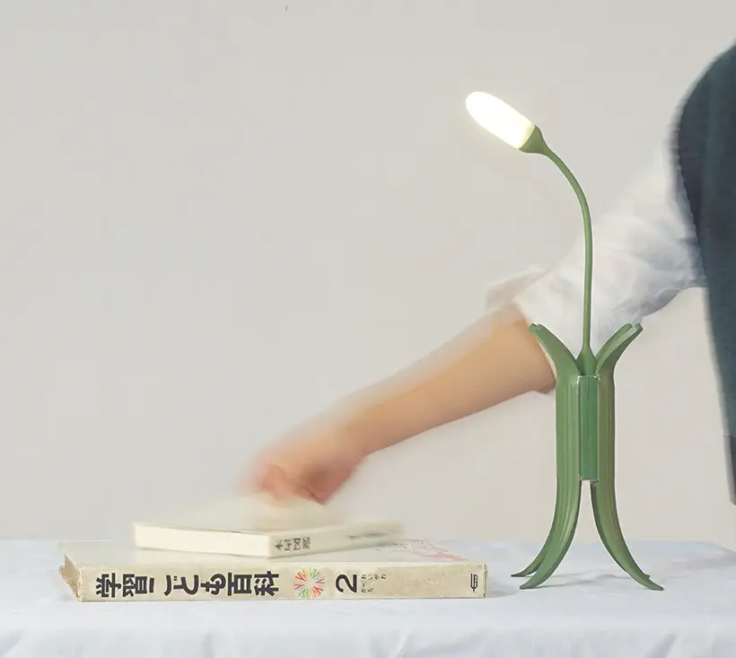 Weed Lamp by Jinying Cheng