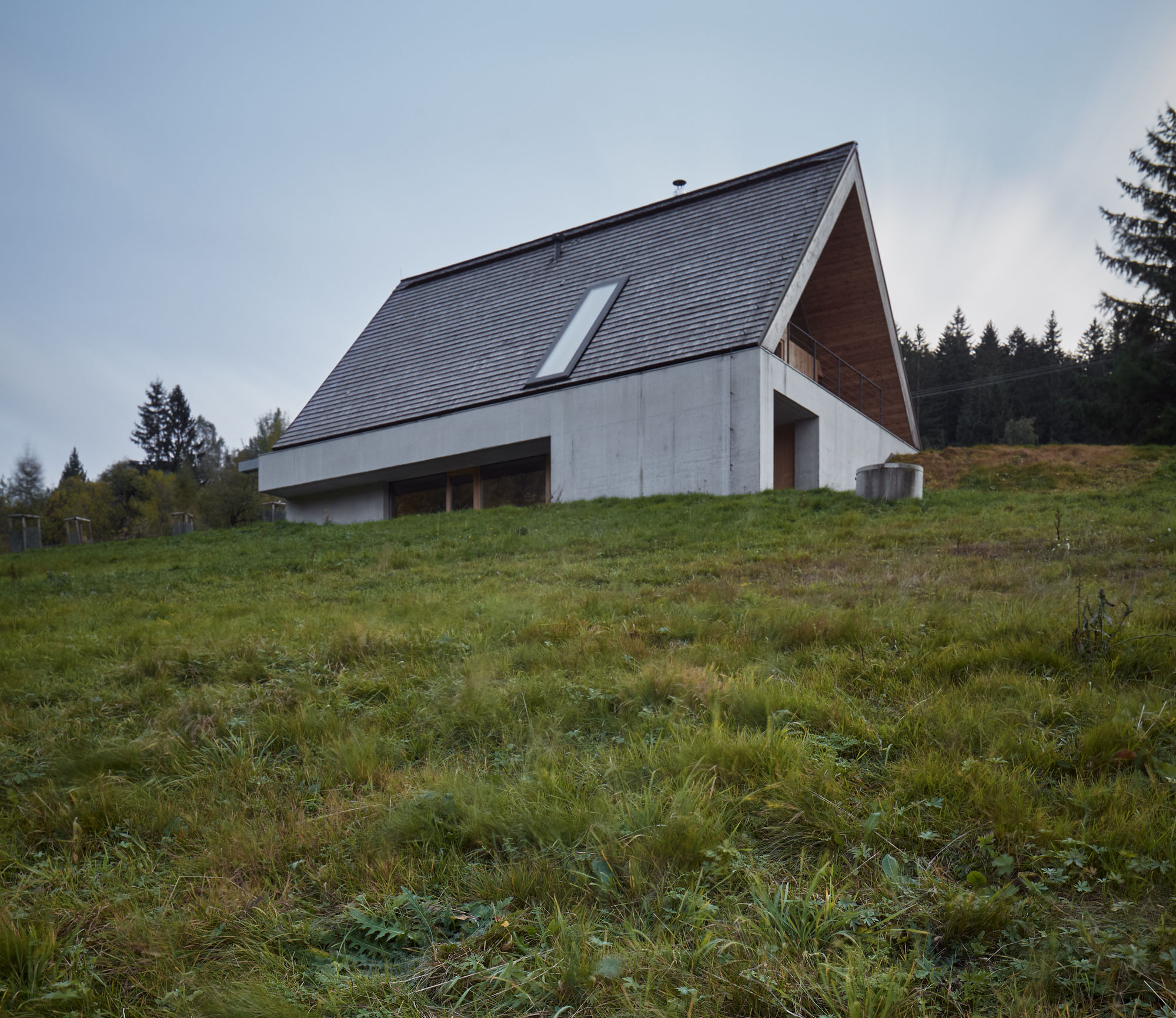 Weekend House in Beskydy by Pavel Micek Architects