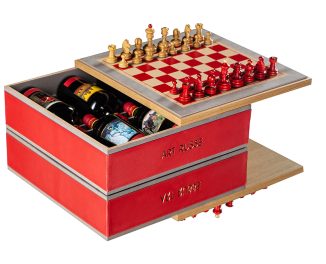 Wine and Chess Case – 6-Bottle Square Case That Transforms into a Chessboard