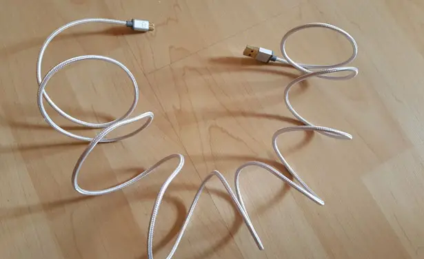 Winnergear MicFlip Fully Reversible Micro USB Cable Hands-on Review