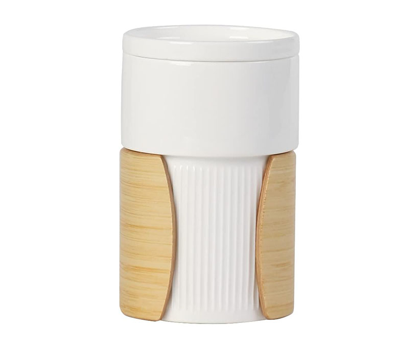 Wonder Nest Ceramic Coffee Mug Features Insulated Bamboo Handle