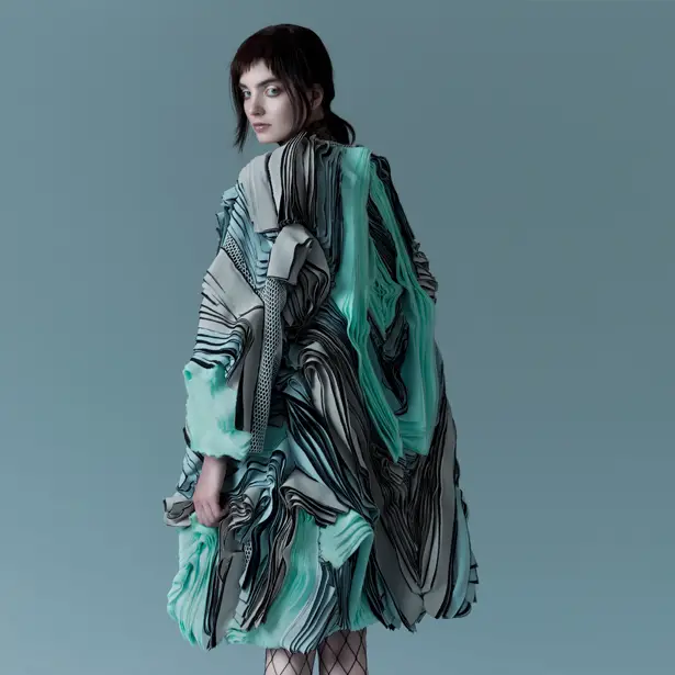 Traces Womenswear Collection by Rong Zhang - A' Design Award and Competition 2018