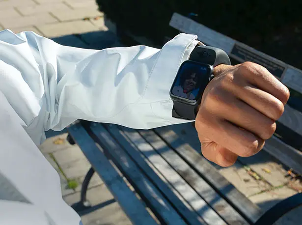 Wristcam - Exclusive Wearable Camera for Apple Watch