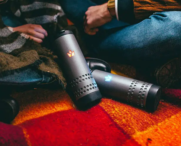 Yecup 365 Smart Mug Adjusts Its Temperature On-The-Go