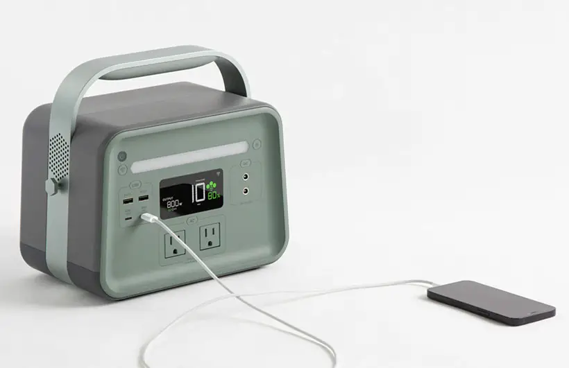 Yoshino Portable Power Station by FuseProject