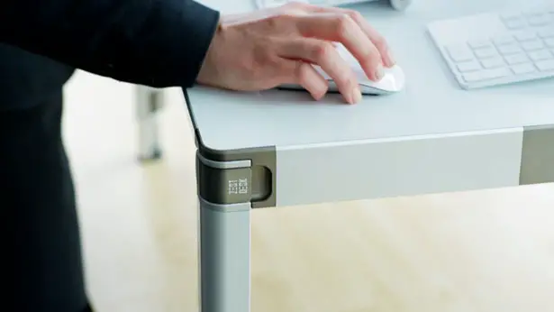 ZestDesk Portable Adjustable Standing Desk by James Moore