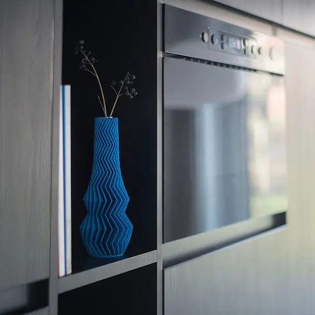 ZigZag 3D-Printed Vases by Martin Žampach