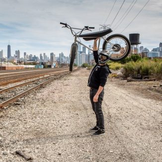 Urban Ultralight Electric Bike is Light Enough You Can Lift It Up with One Hand